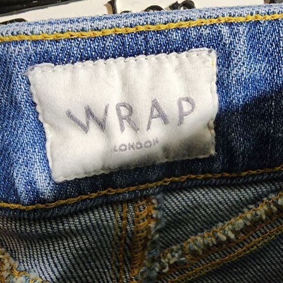 Wrap London Relaxed High Waisted Relaxed Stretch Tapered Jeans - Picture 15 of 16